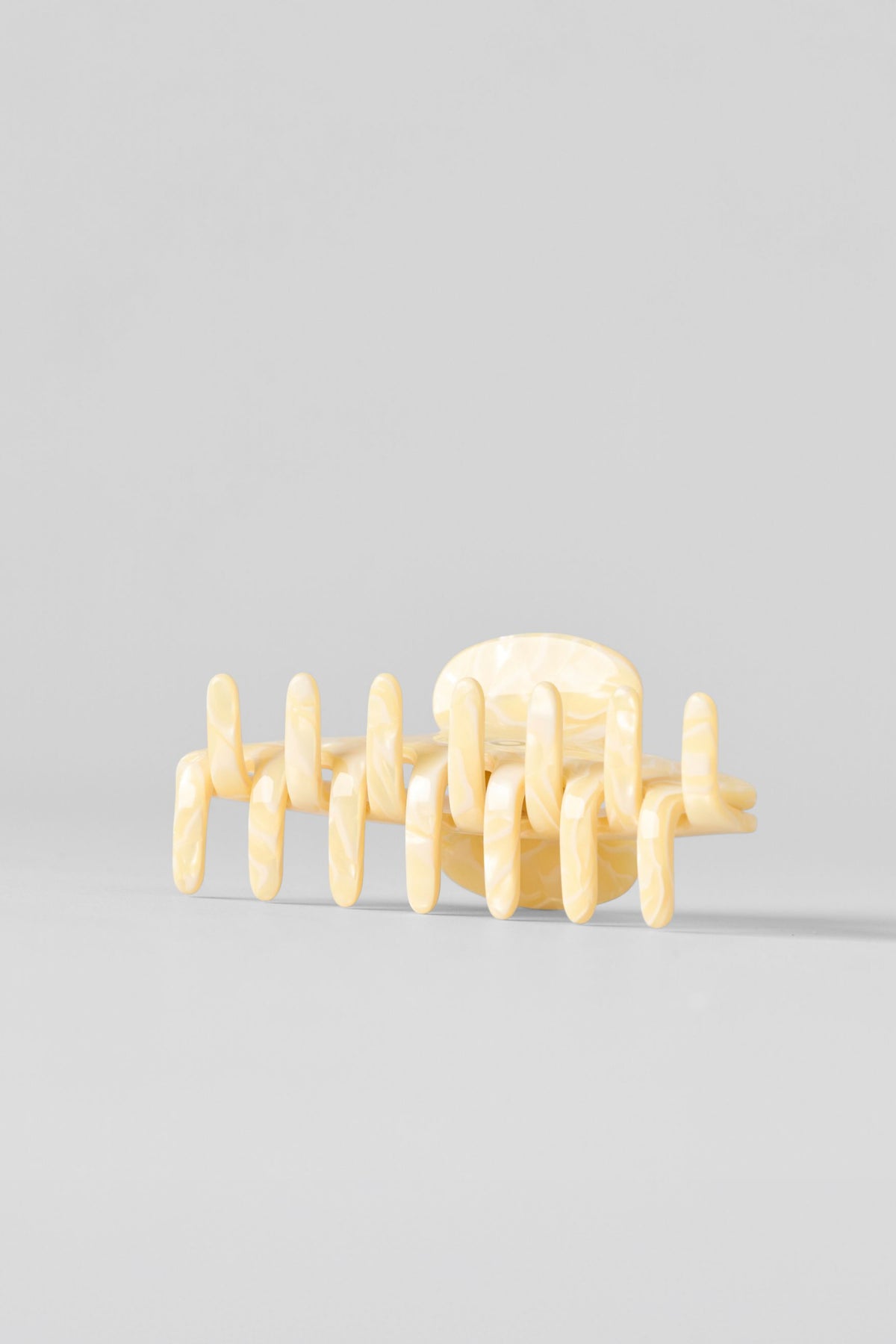 90's Claw Clip - Warm Butter Pearl--3