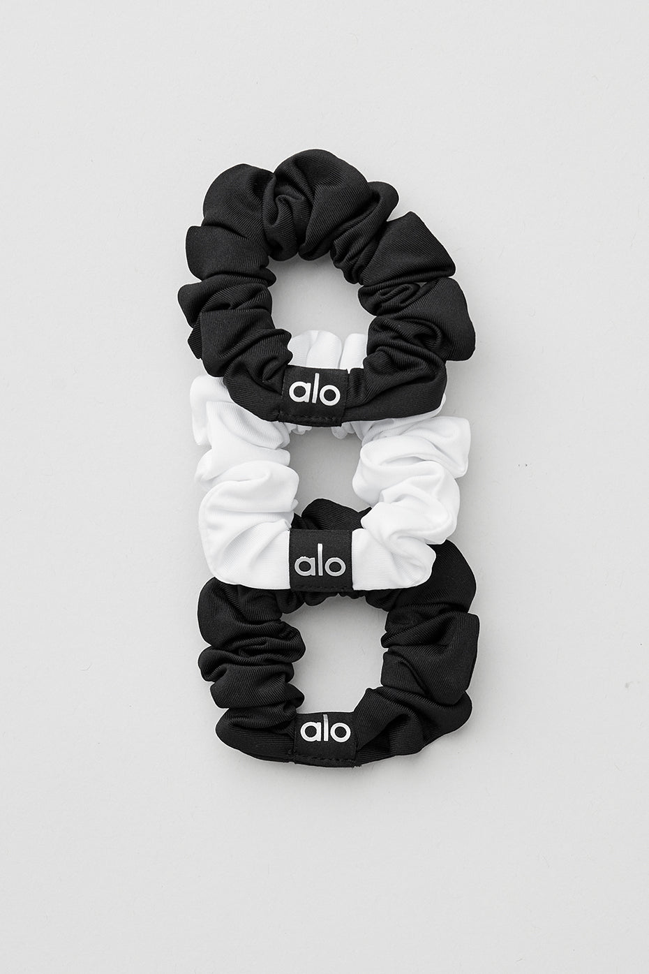 Fresh Mini Scrunchie (3-Pack) - Black/White--0