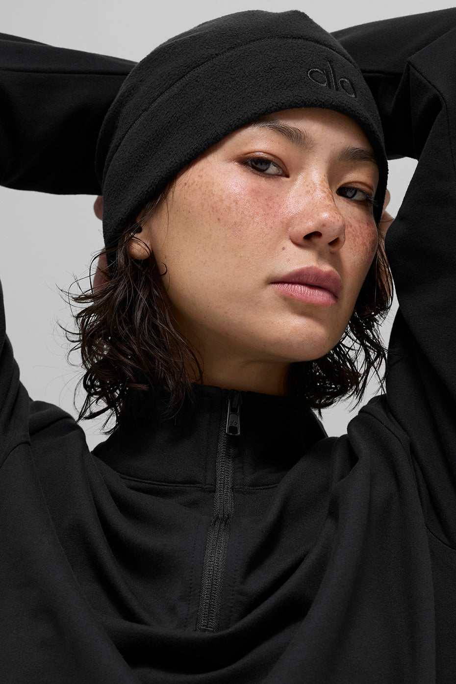 Performance Fleece Beanie - Black/Black--0