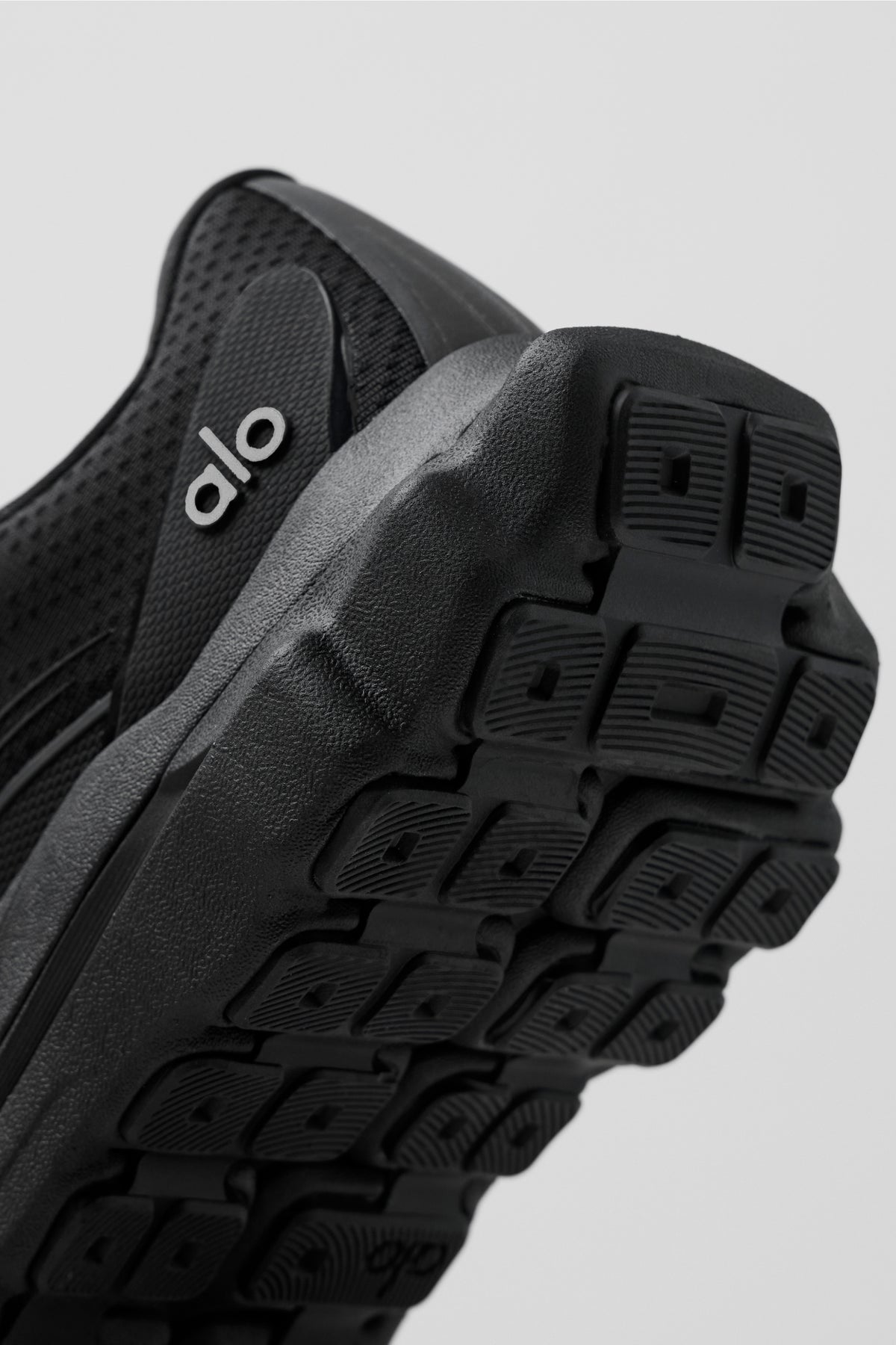 ALO Runner (Unisex) - Black/Black--6