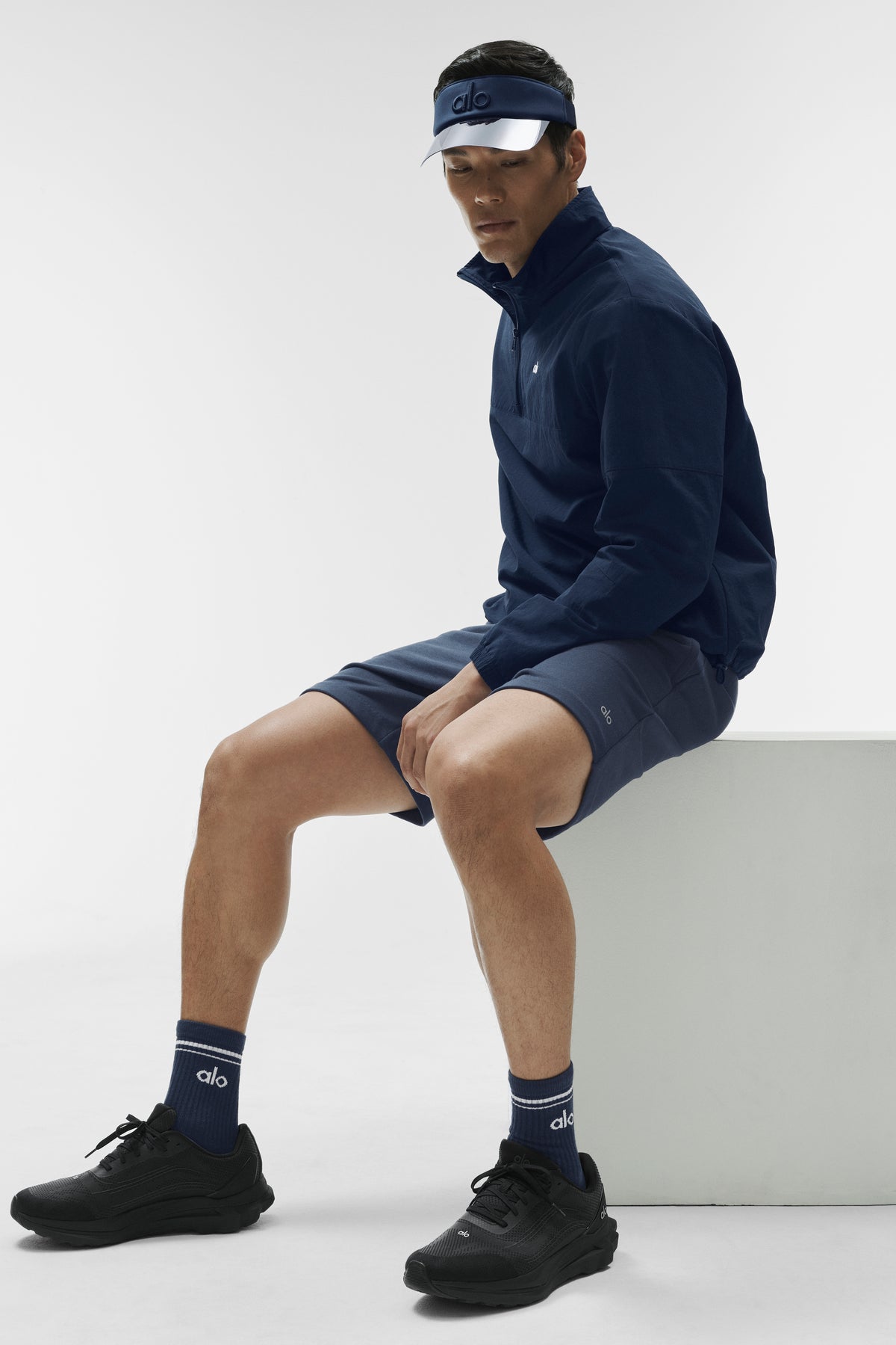 ALO Runner (Unisex) - Black/Black--5