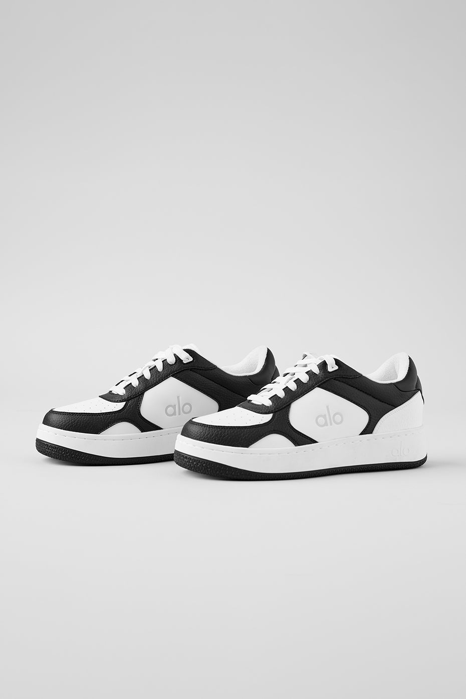 ALO Recovery Mode Sneaker (Unisex) - Black/White--3