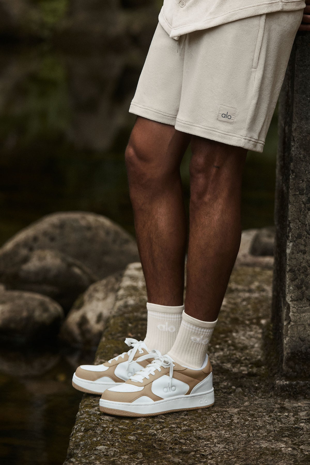 ALO Recovery Mode Sneaker (Unisex) - Gravel/White--2