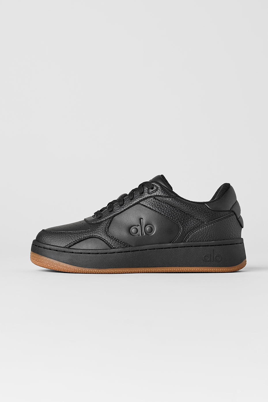 ALO Recovery Mode Sneaker (Unisex) - Black/Gum--0