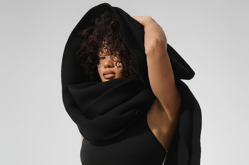 Merino Wool Oversized Scarf - Black--2
