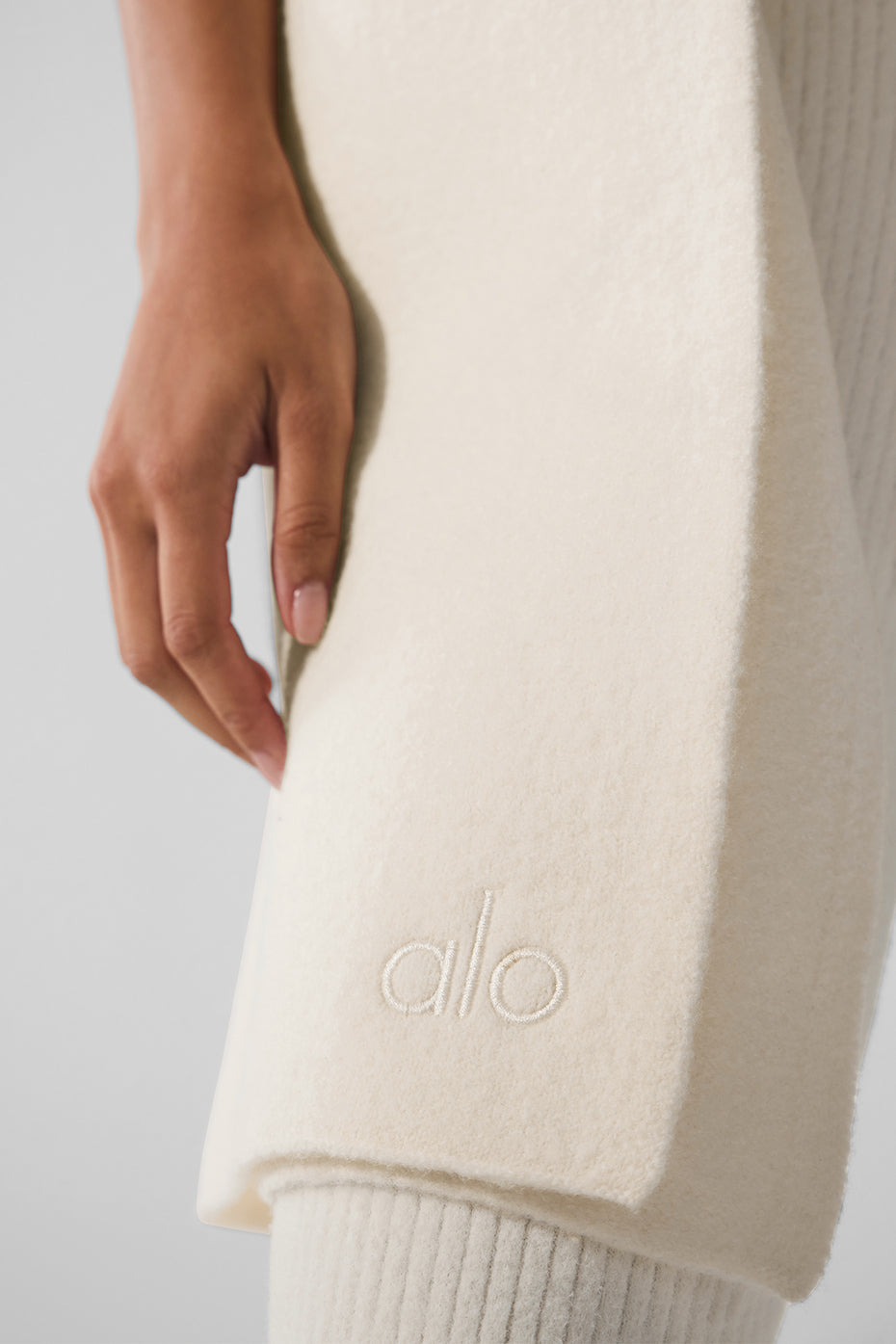Merino Wool Oversized Scarf - Ivory--2
