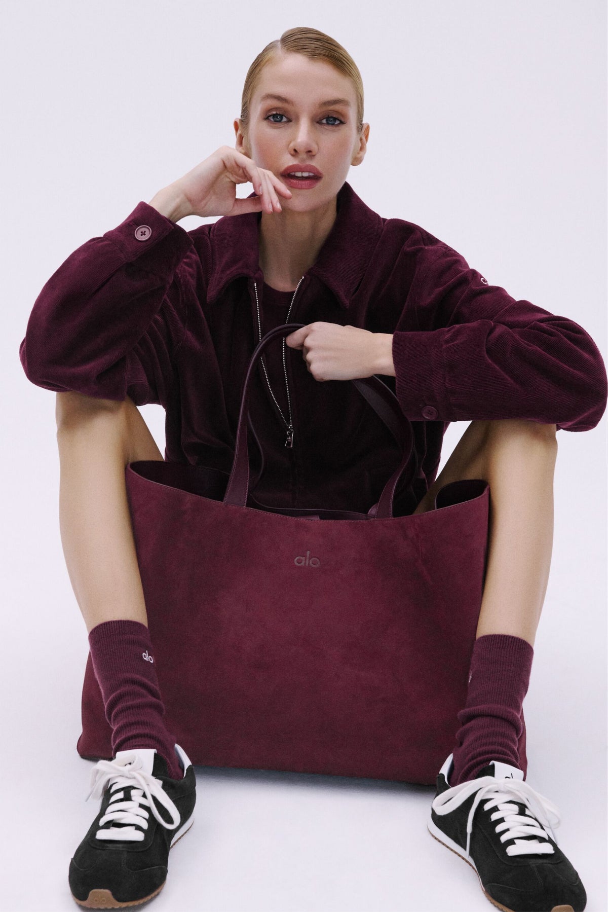 ALO Tranquility Tote - Bordeaux Suede--7