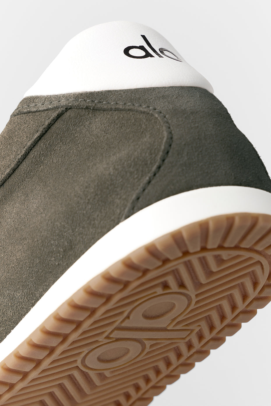 ALO Sunset Sneaker (Unisex) - Olive Tree--5