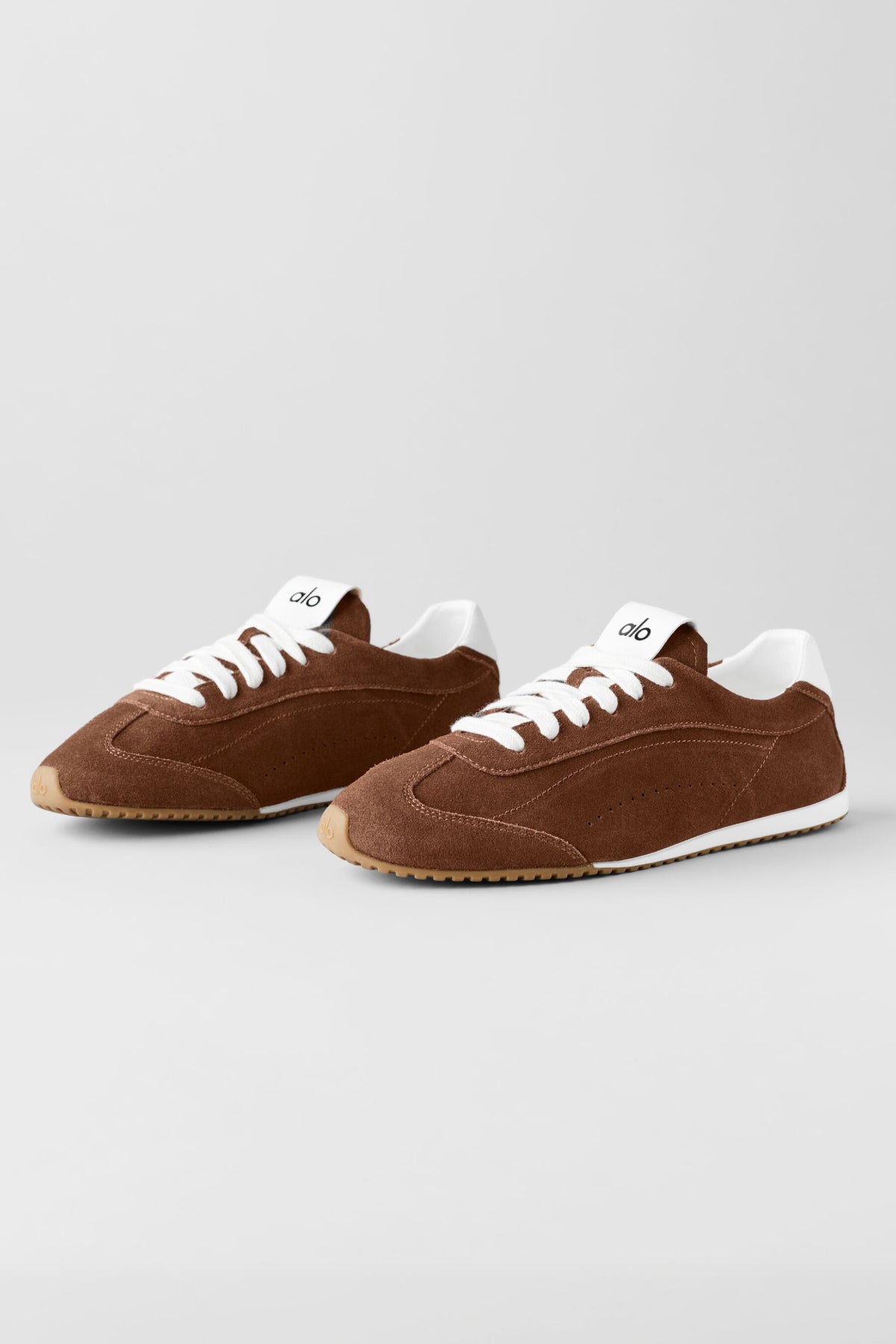 ALO Sunset Sneaker (Unisex) - Rich Sun Kissed Brown--3
