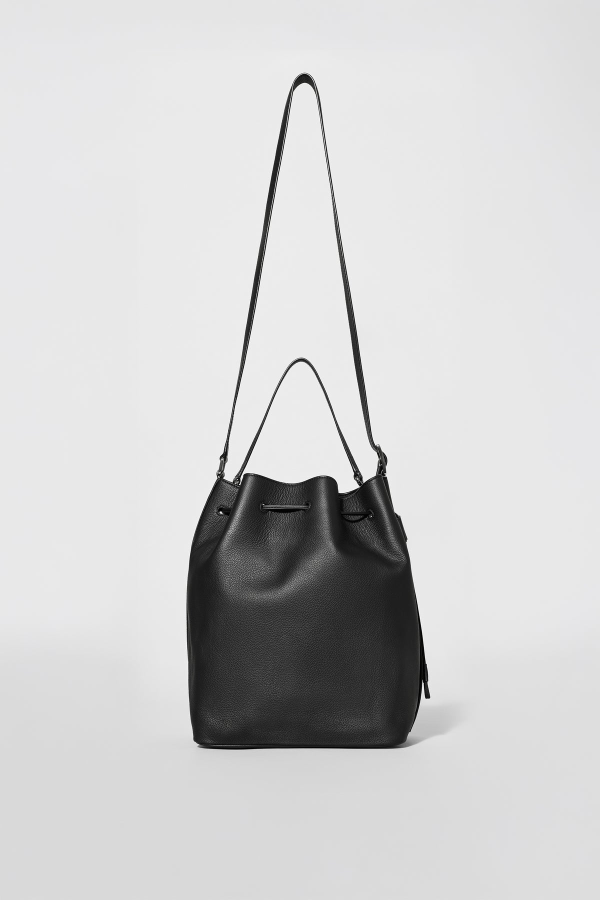 ALO Balance Bucket - Black Leather--2