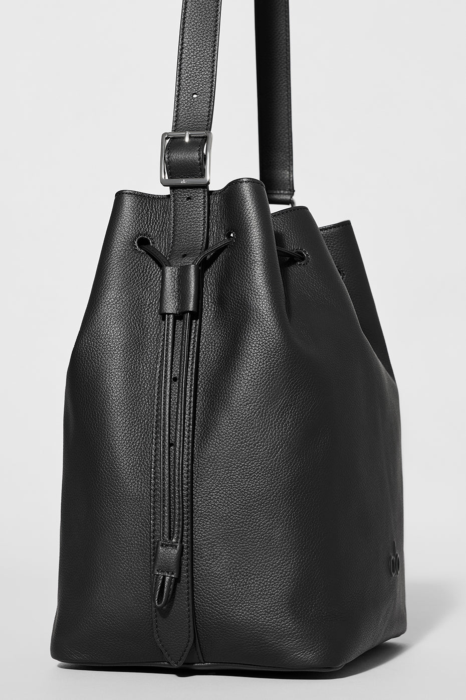 ALO Balance Bucket - Black Leather--4
