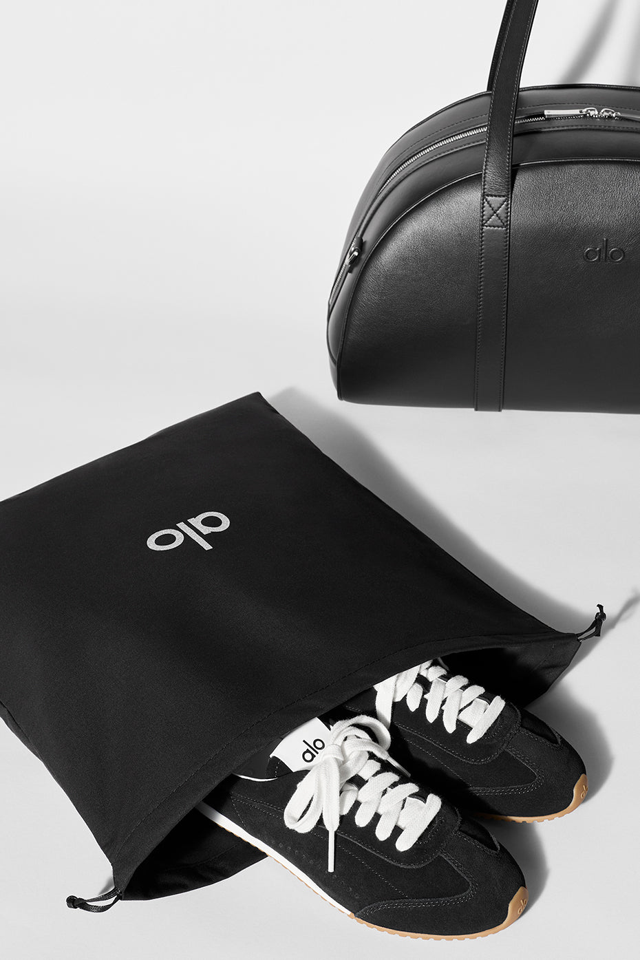 ALO Odyssey - Black Leather--6