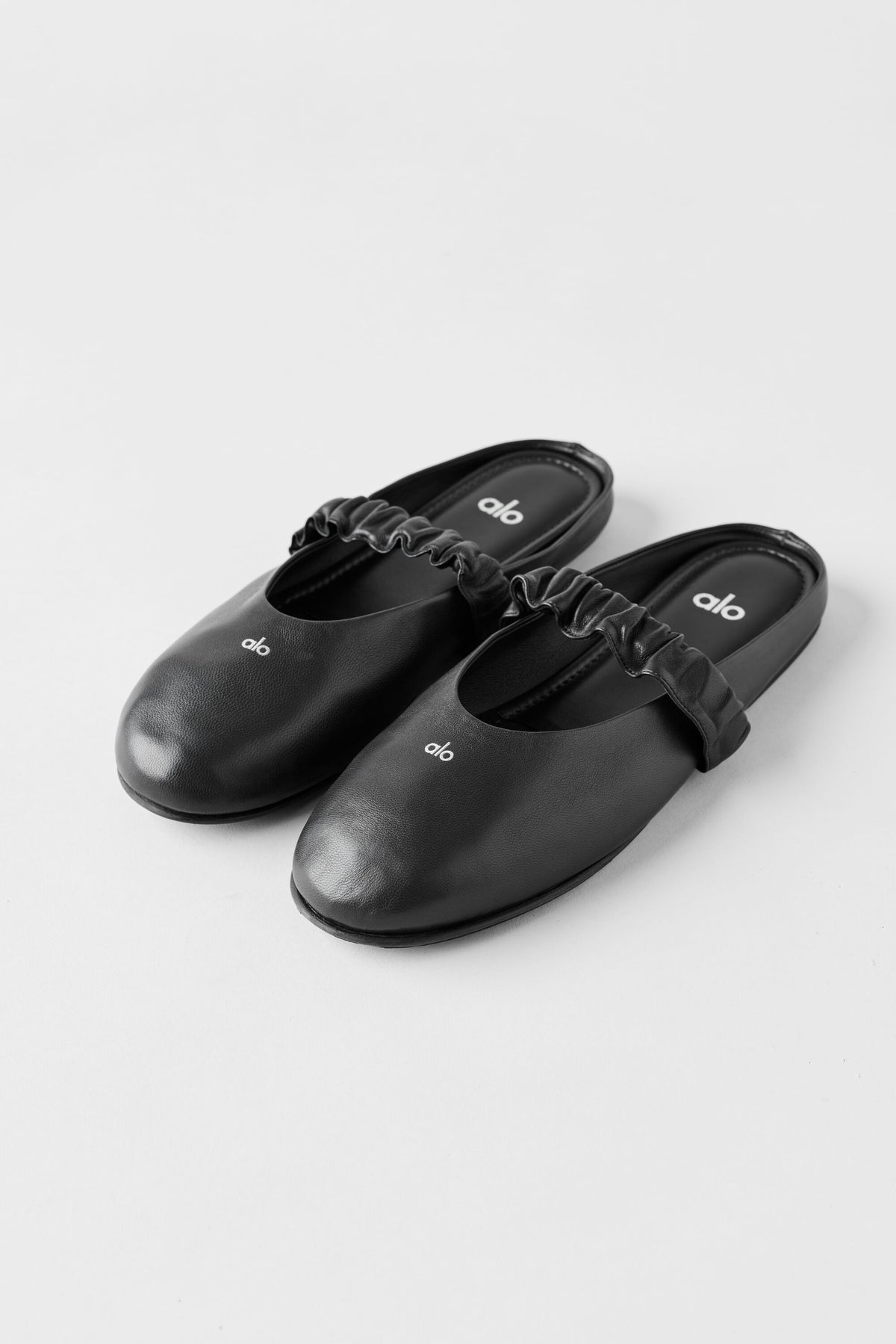 ALO Ballet Mule - Black--3