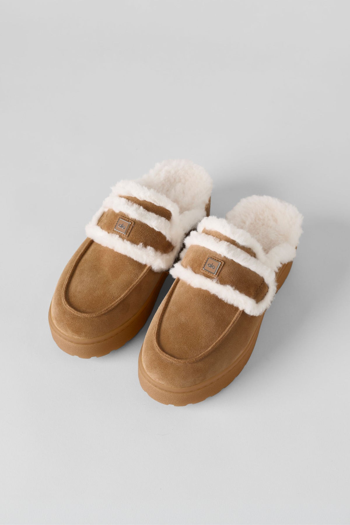 ALO Malibu Loafer - Rich Chestnut--2