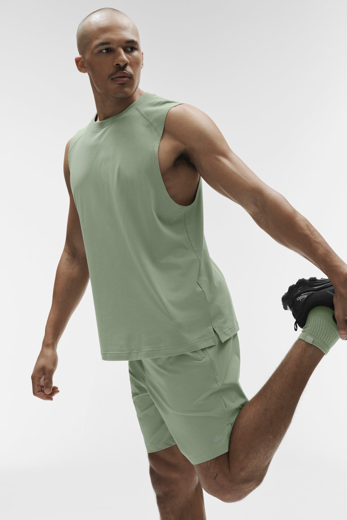 ALO Vapor Muscle Tank - Dune Grass--5