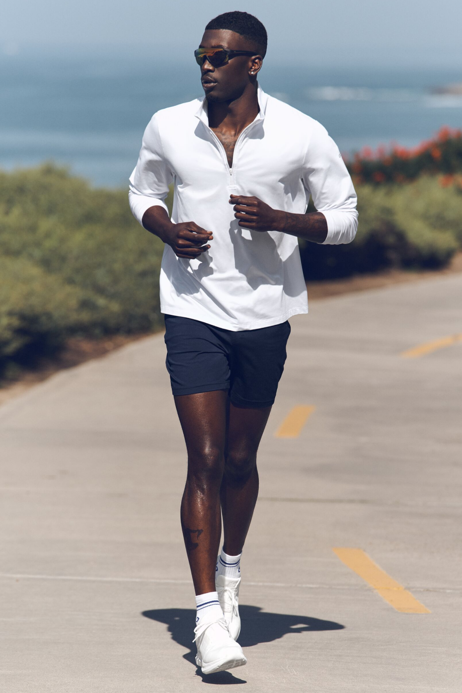 Conquer 1/4 Zip Reform Long Sleeve - White--0