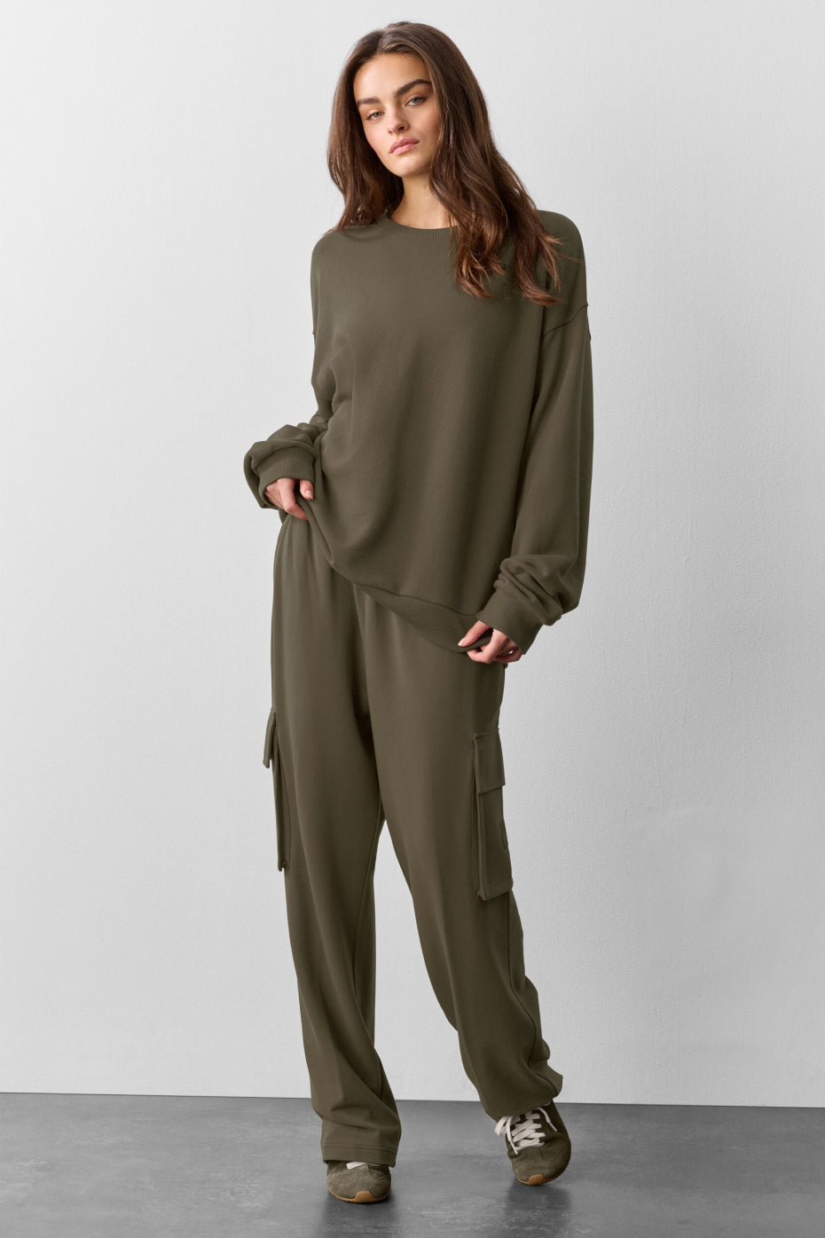 Chill Crew Neck Pullover - Olive Tree--3