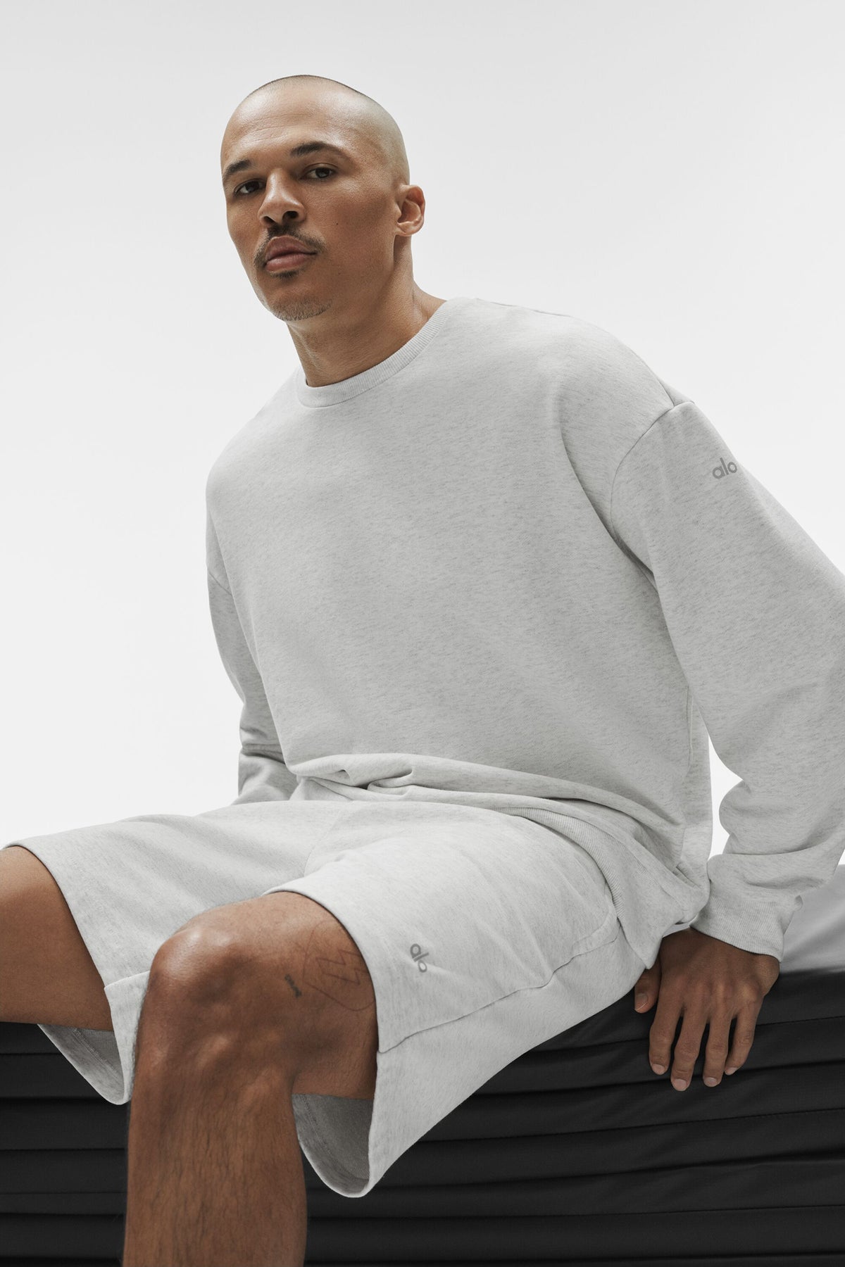 Chill Crew Neck Pullover - White Heather--4