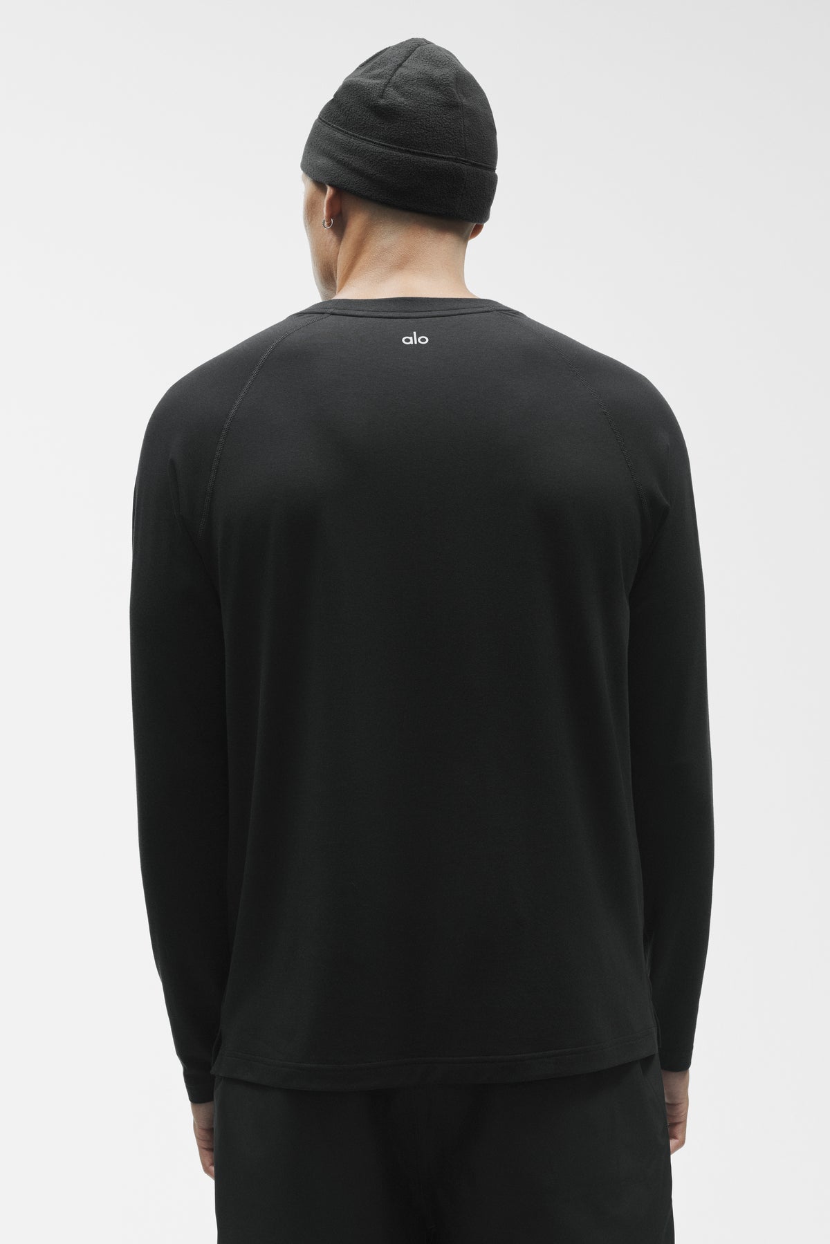 ALO Vapor Crewneck Long Sleeve - Black--3