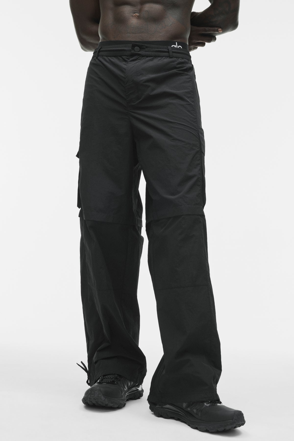 Axis Cargo Trouser - Black--0