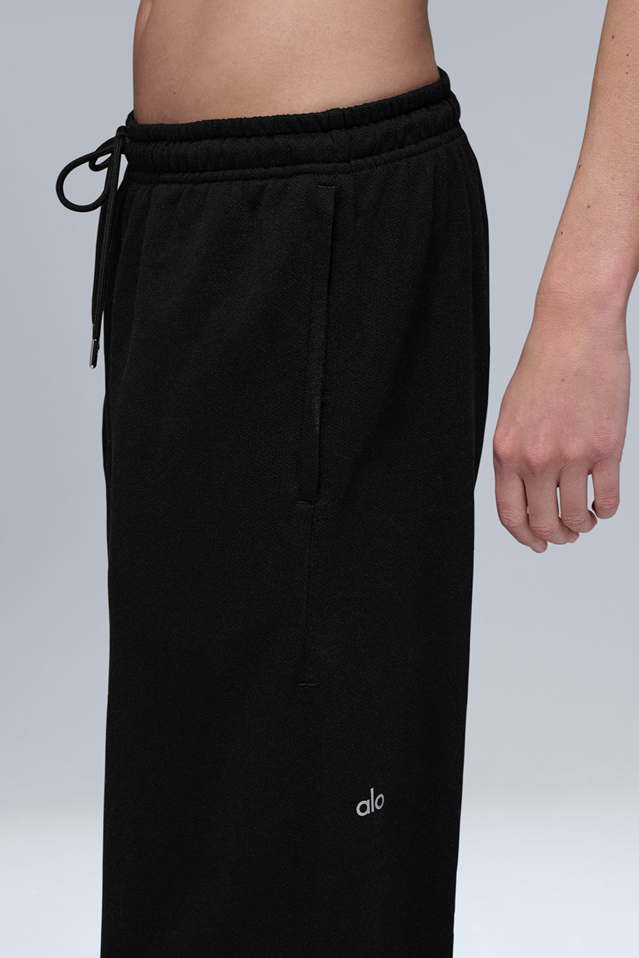 Chill Sweatpant - Black--3