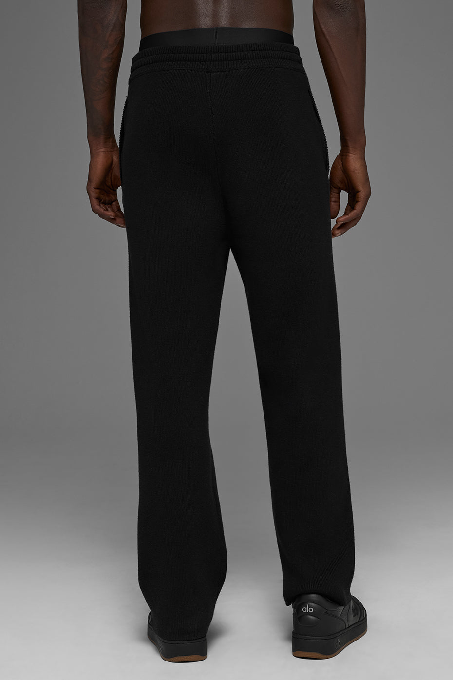 Scholar Straight Leg Sweatpant - Black--2