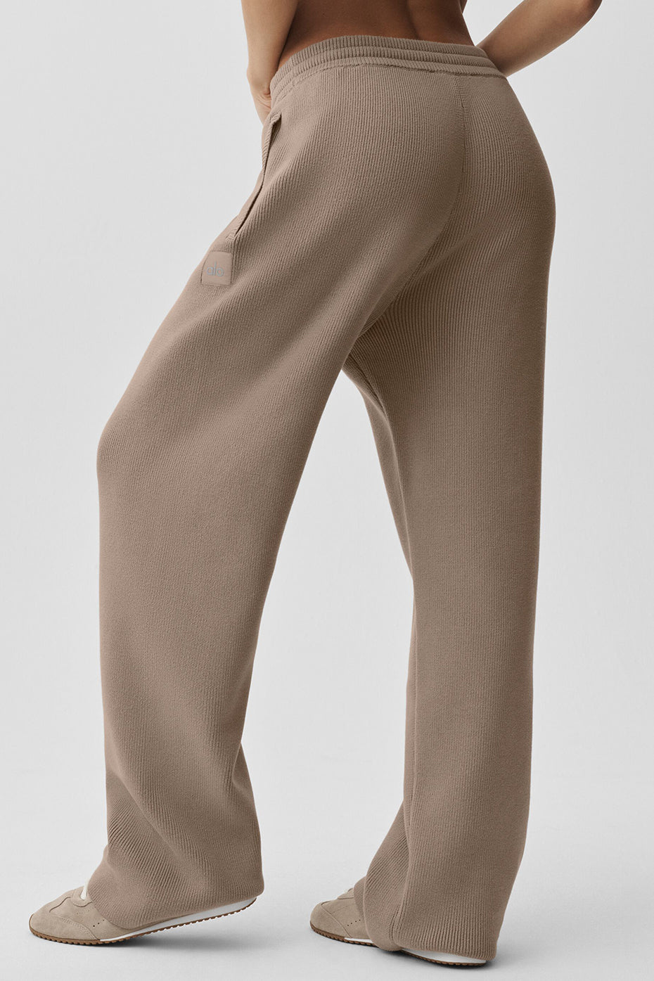 Scholar Straight Leg Sweatpant - Gravel--3
