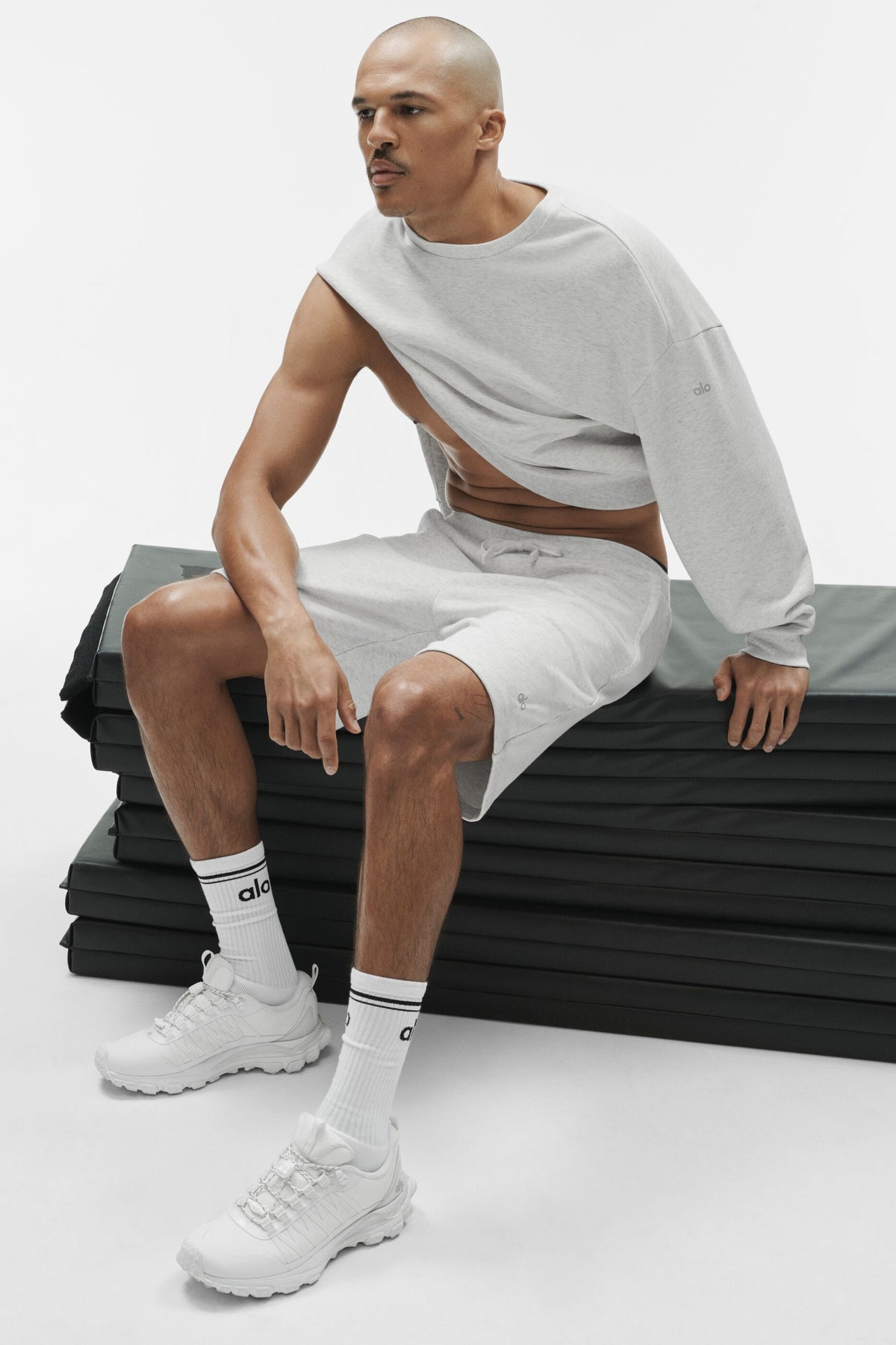 Chill Short - White Heather--4
