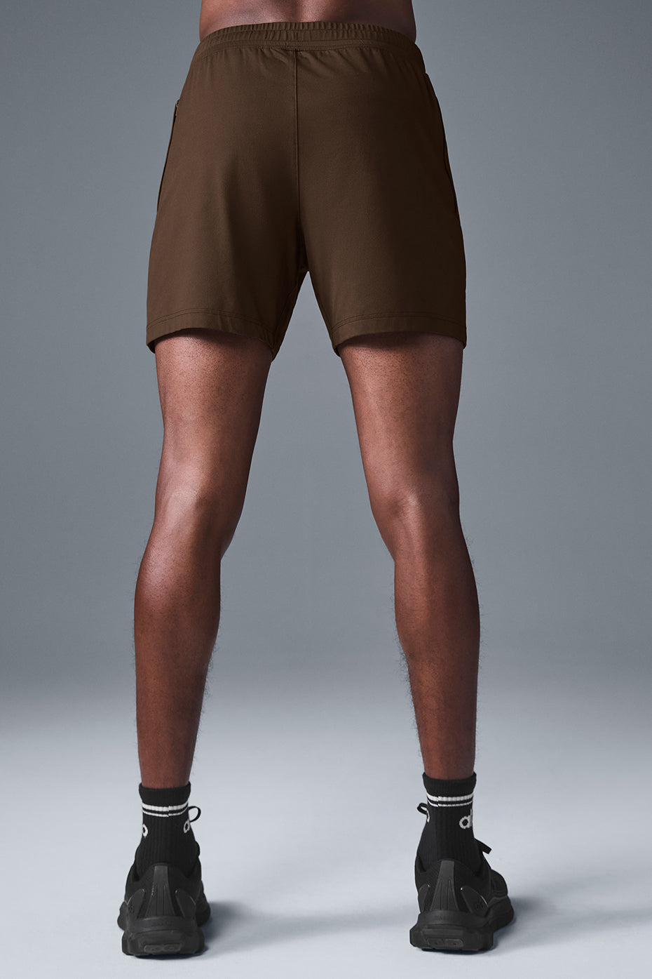 7" Conquer React Performance Short - Espresso--1