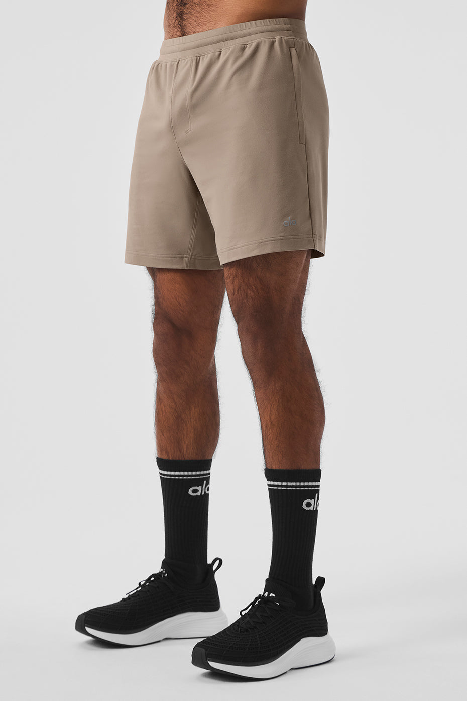 7" Conquer React Performance Short - Gravel--2