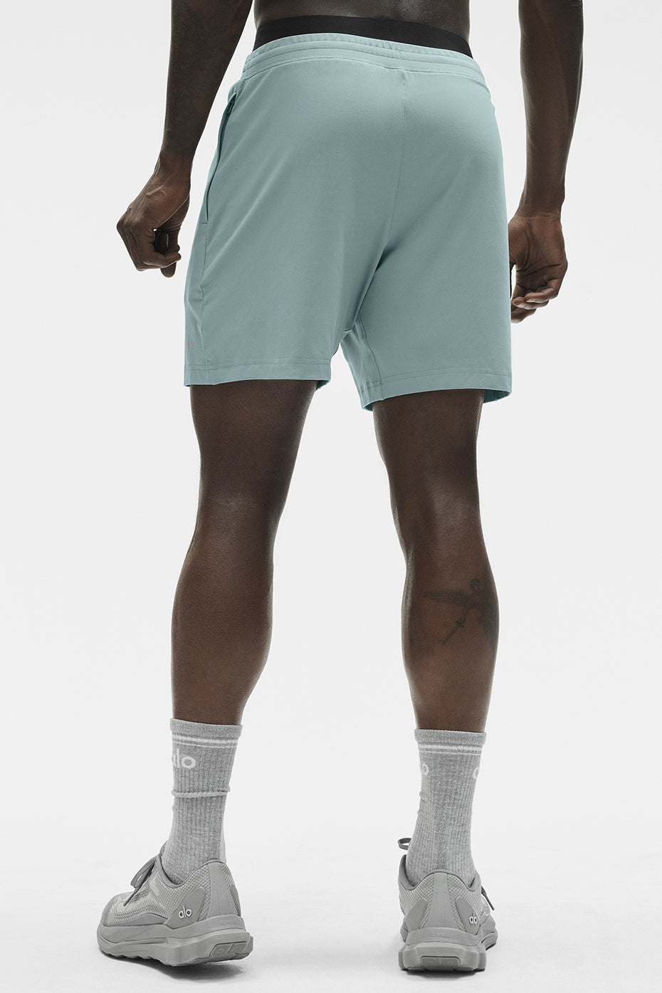 7" Conquer React Performance Short - Desert Sage--1