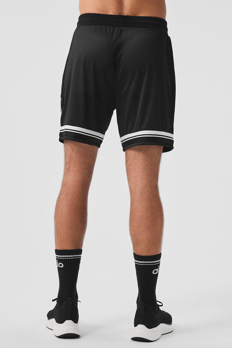 7" Key Mesh Basketball Short - Black--3
