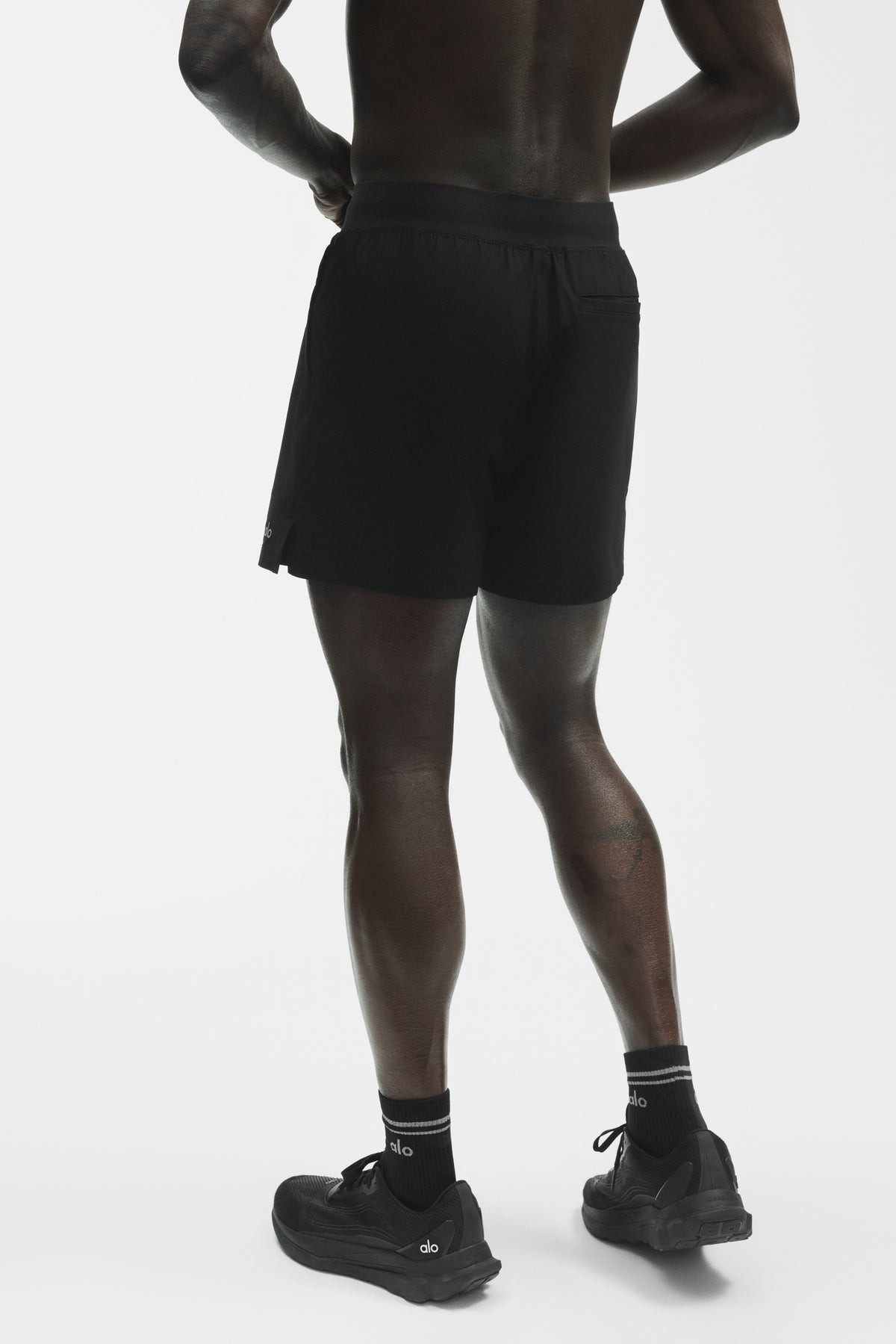 5" Repetition Short - Black--3
