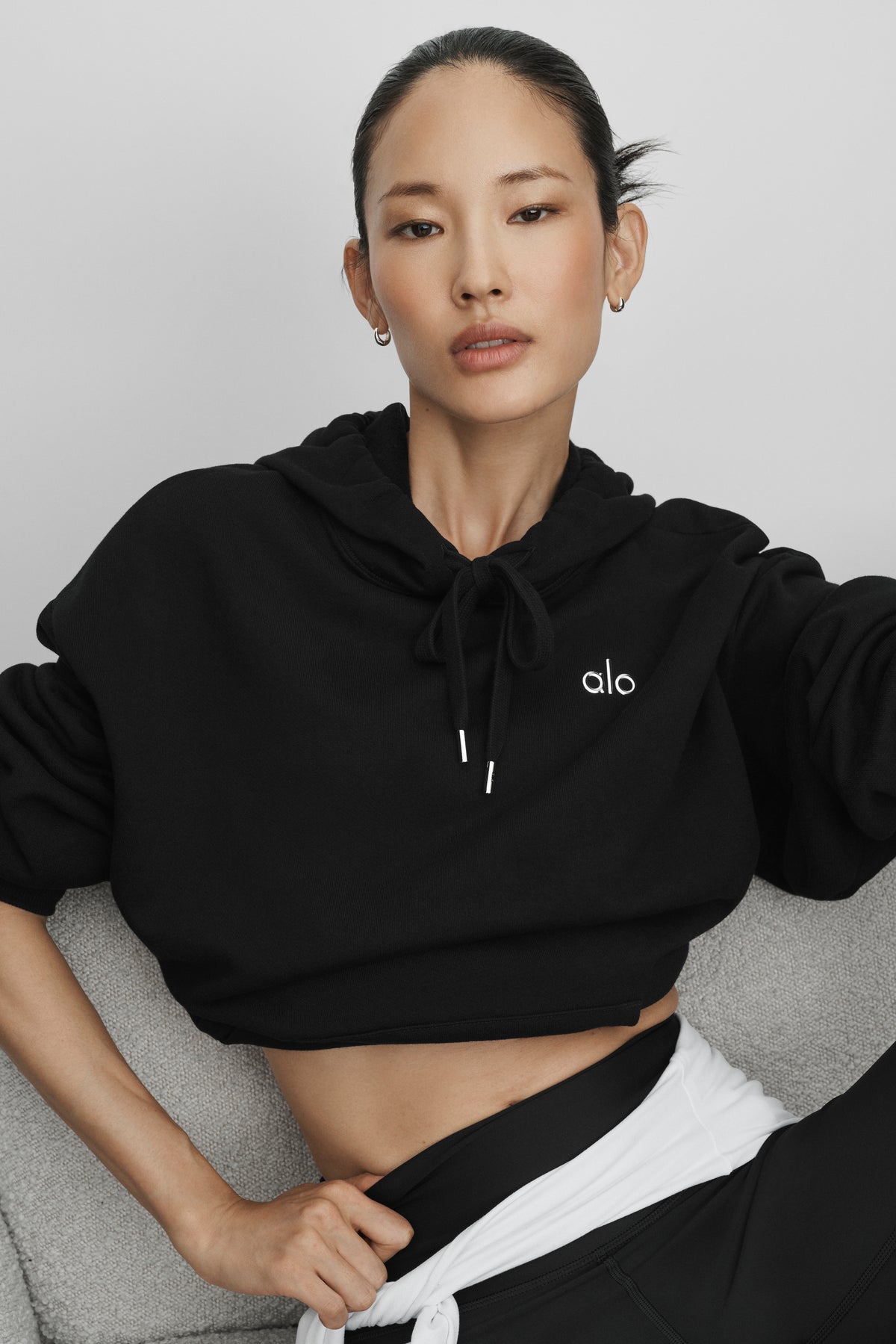 Accolade Hoodie - Black--0