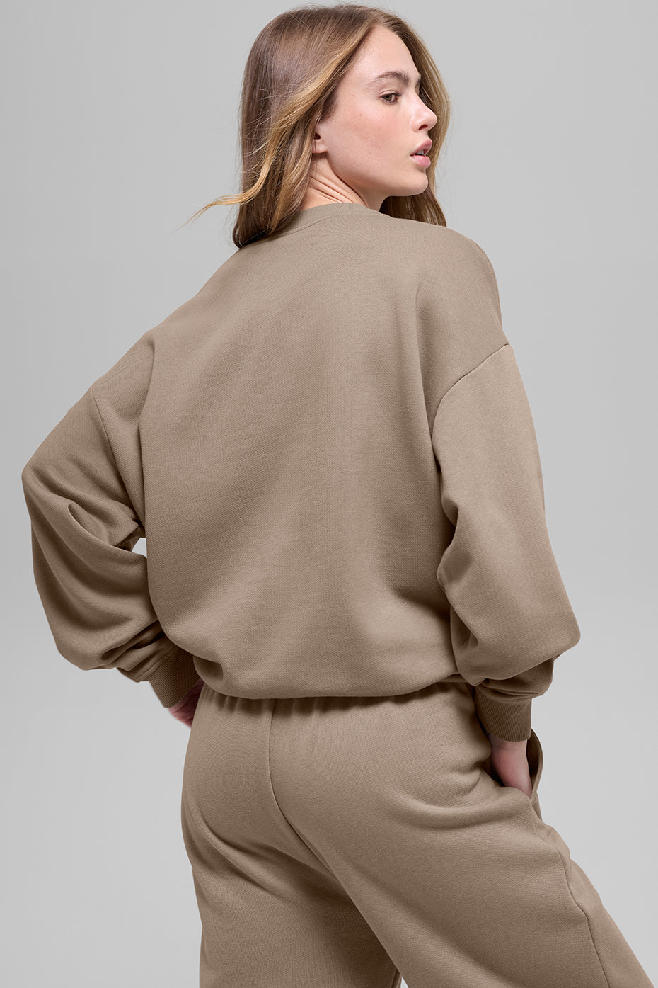 Accolade Crew Neck Pullover - Gravel--1