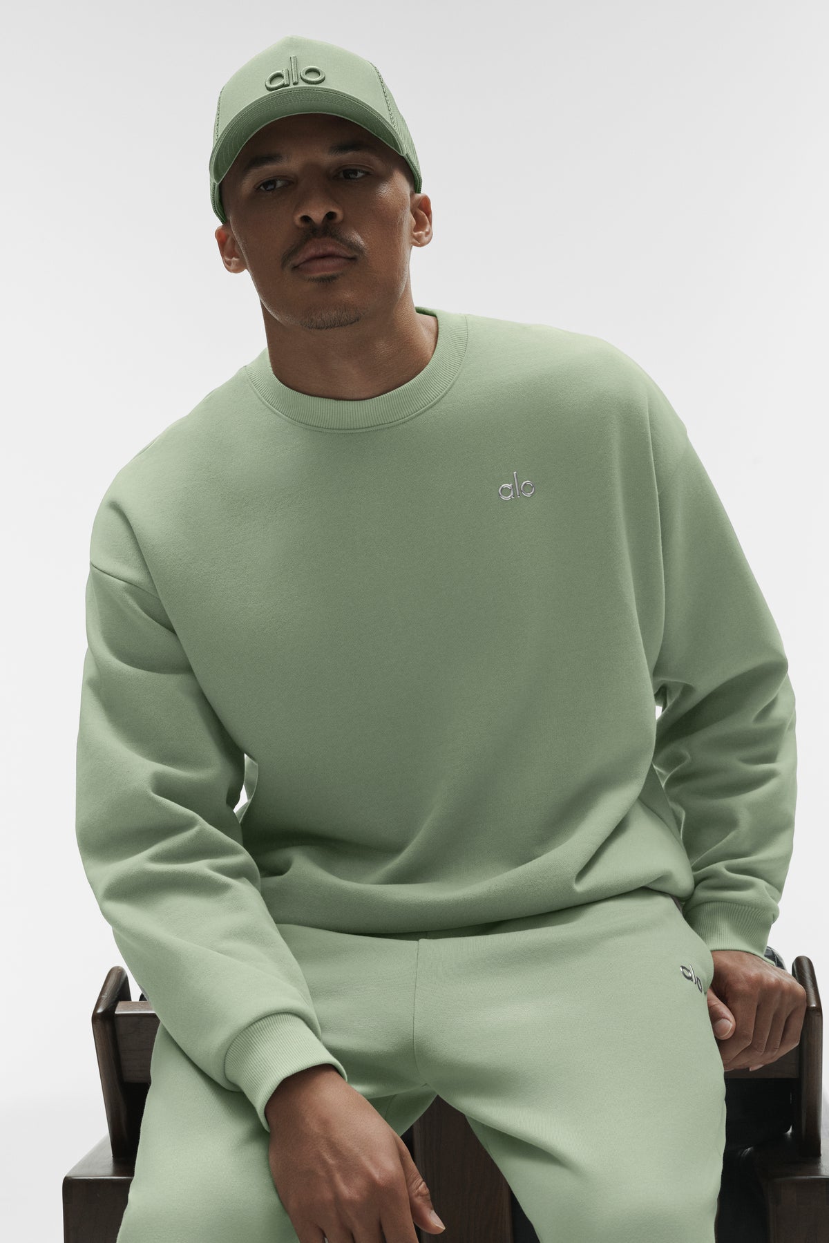 Accolade Crew Neck Pullover - Dune Grass--3
