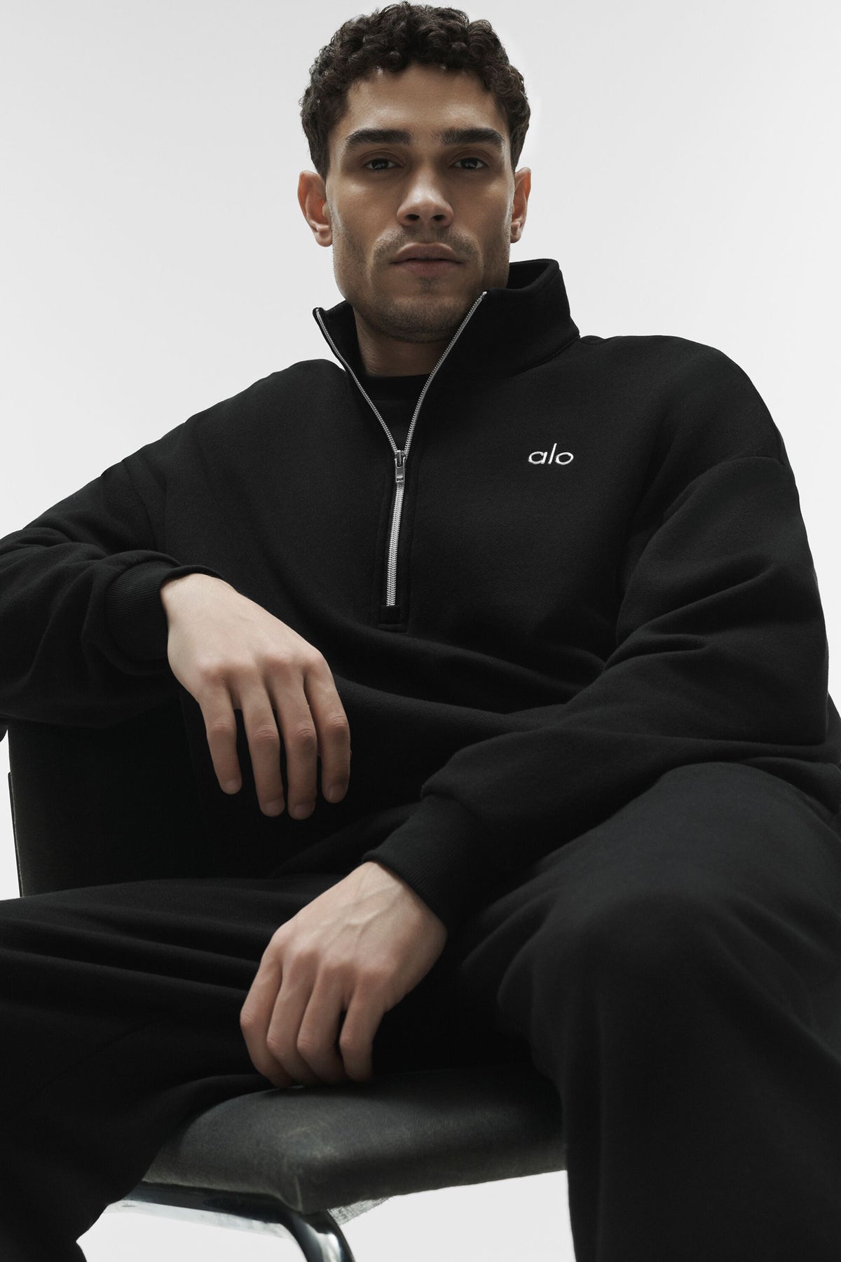 Accolade 1/4 Zip Pullover - Black--2