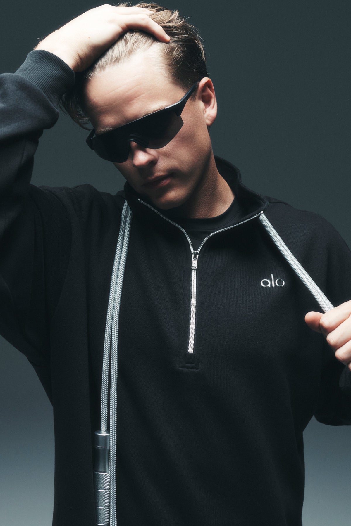 Accolade 1/4 Zip Pullover - Black--0