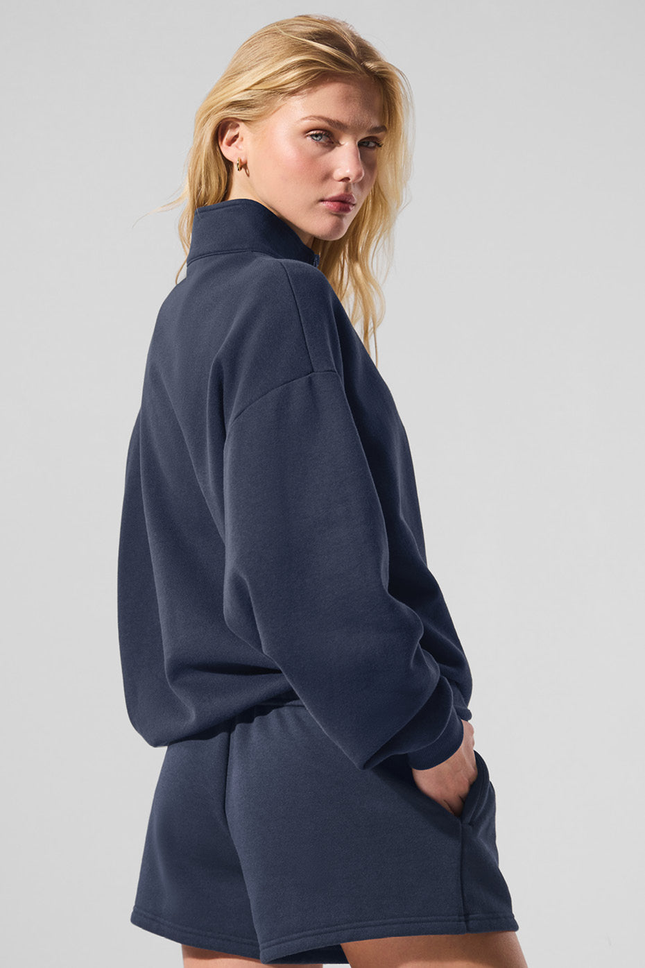 Accolade 1/4 Zip Pullover - Navy--2