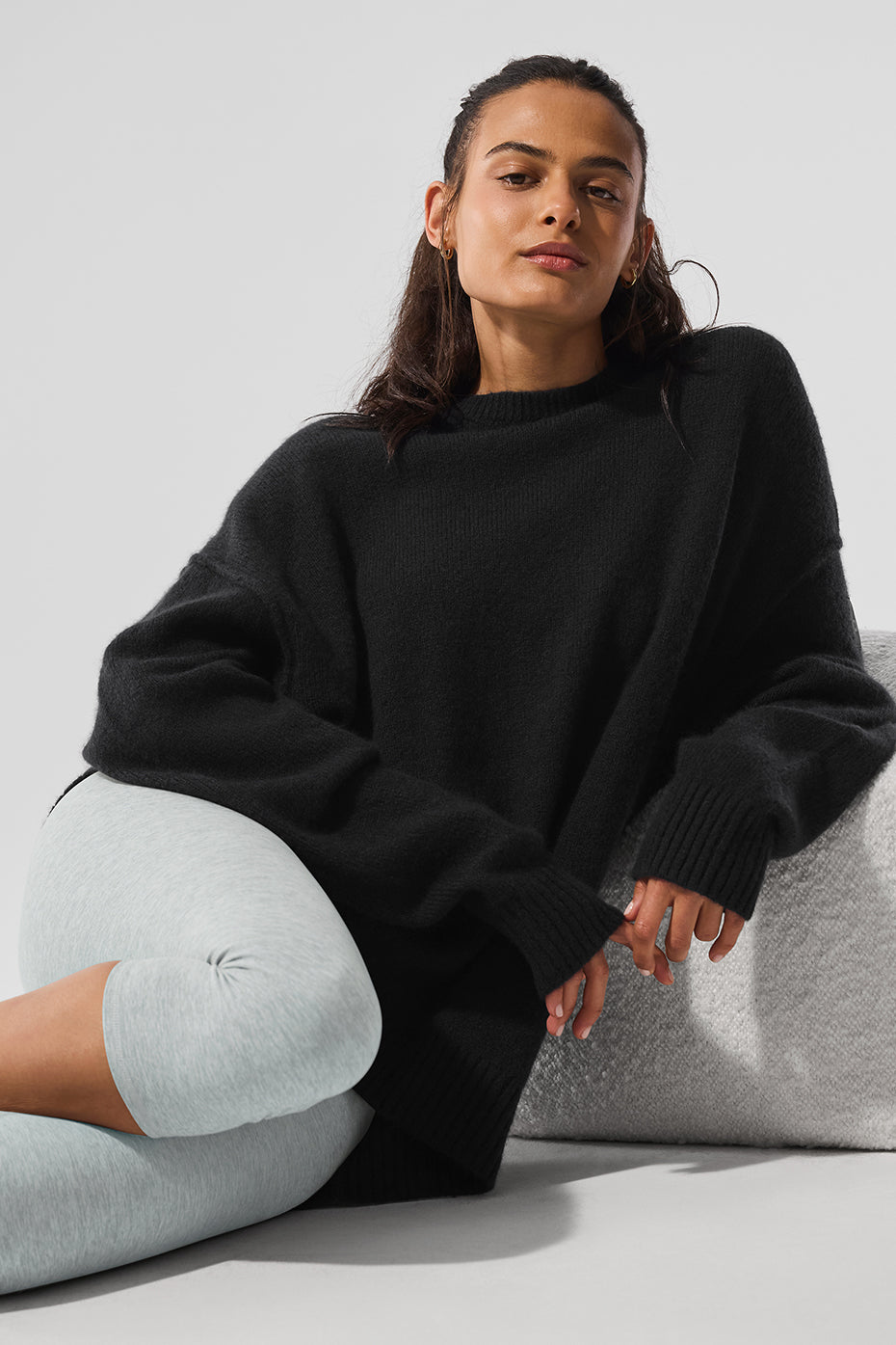 Unisex Wool Cashmere New Class Crewneck Sweater - Black--4