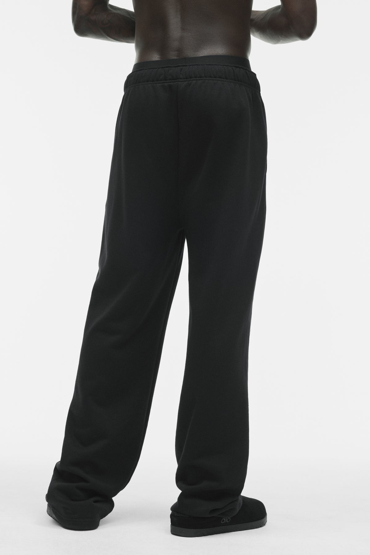 Accolade Straight Leg Sweatpant - Black--2