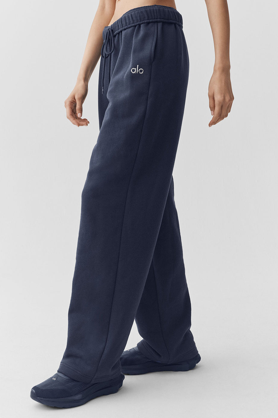 Accolade Straight Leg Sweatpant - Navy--1