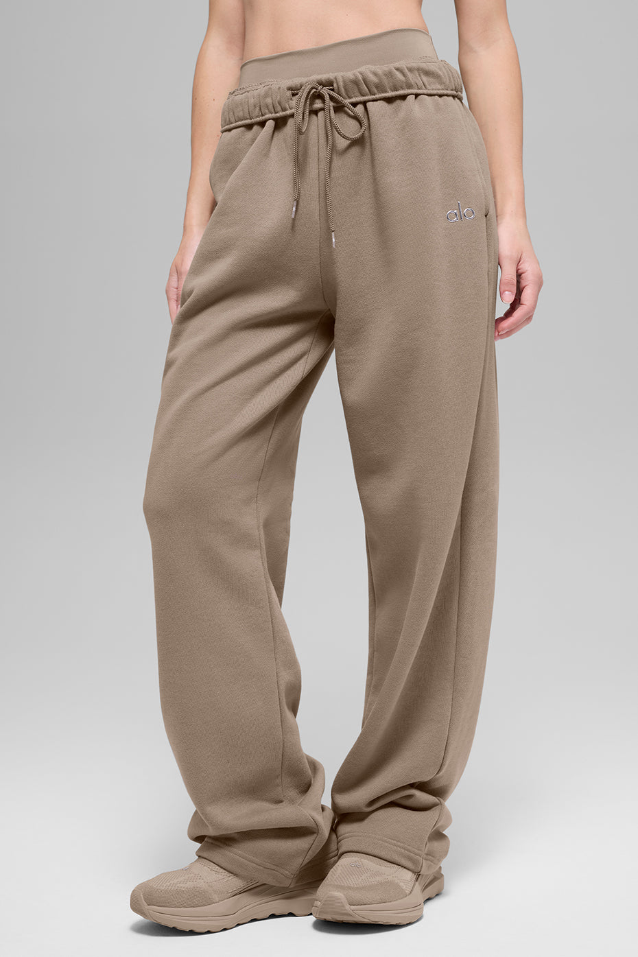 Accolade Straight Leg Sweatpant - Gravel--0