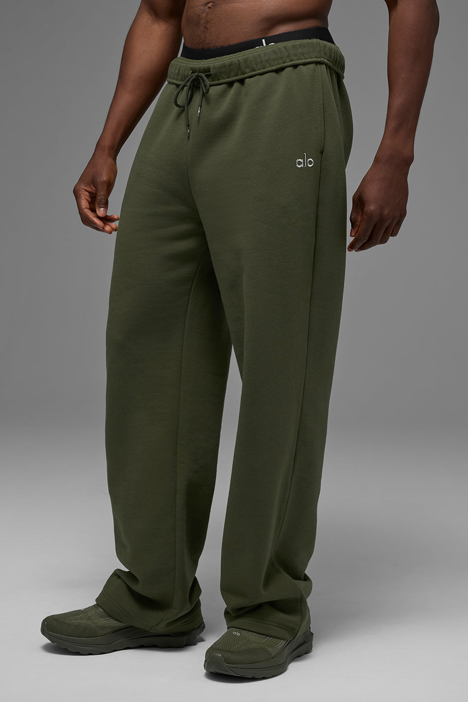 Accolade Straight Leg Sweatpant - Green Olive--0