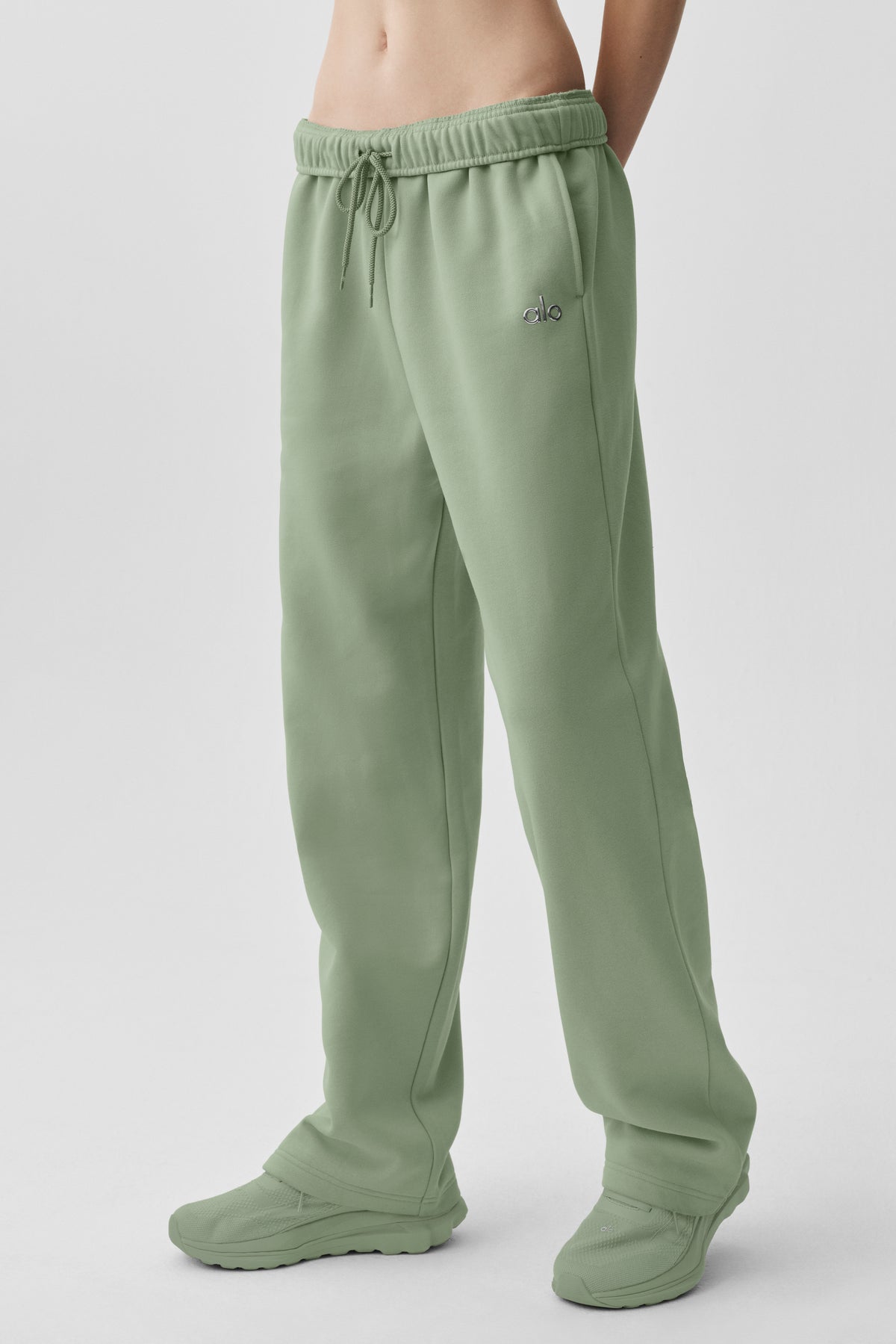 Accolade Straight Leg Sweatpant - Dune Grass--3