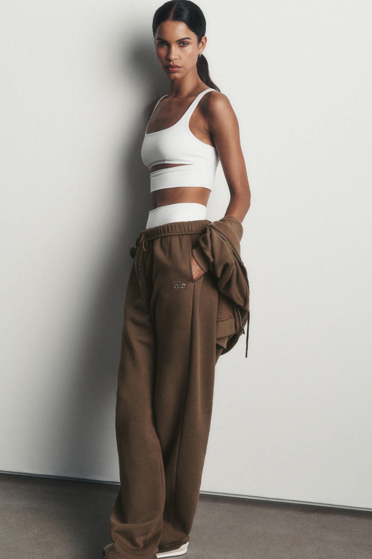 Accolade Straight Leg Sweatpant - Java Brown--0