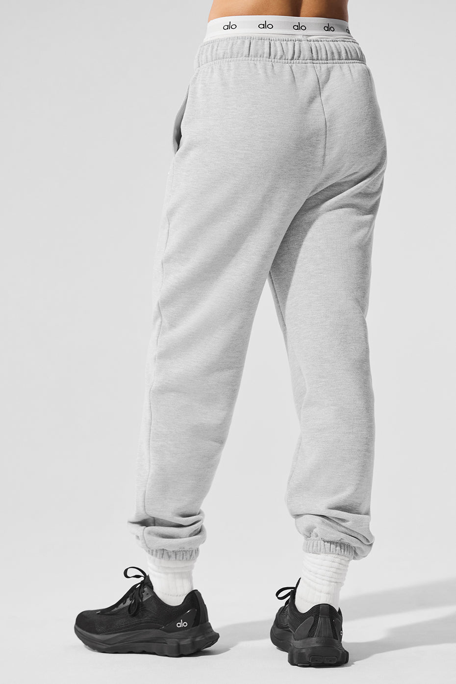 Accolade Sweatpant - Athletic Heather Grey--1