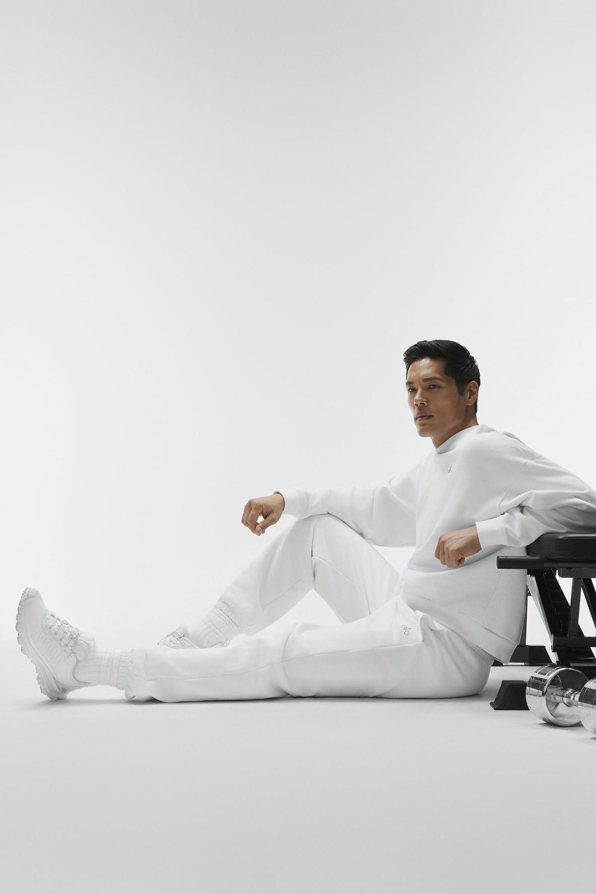 Accolade Sweatpant - White--3