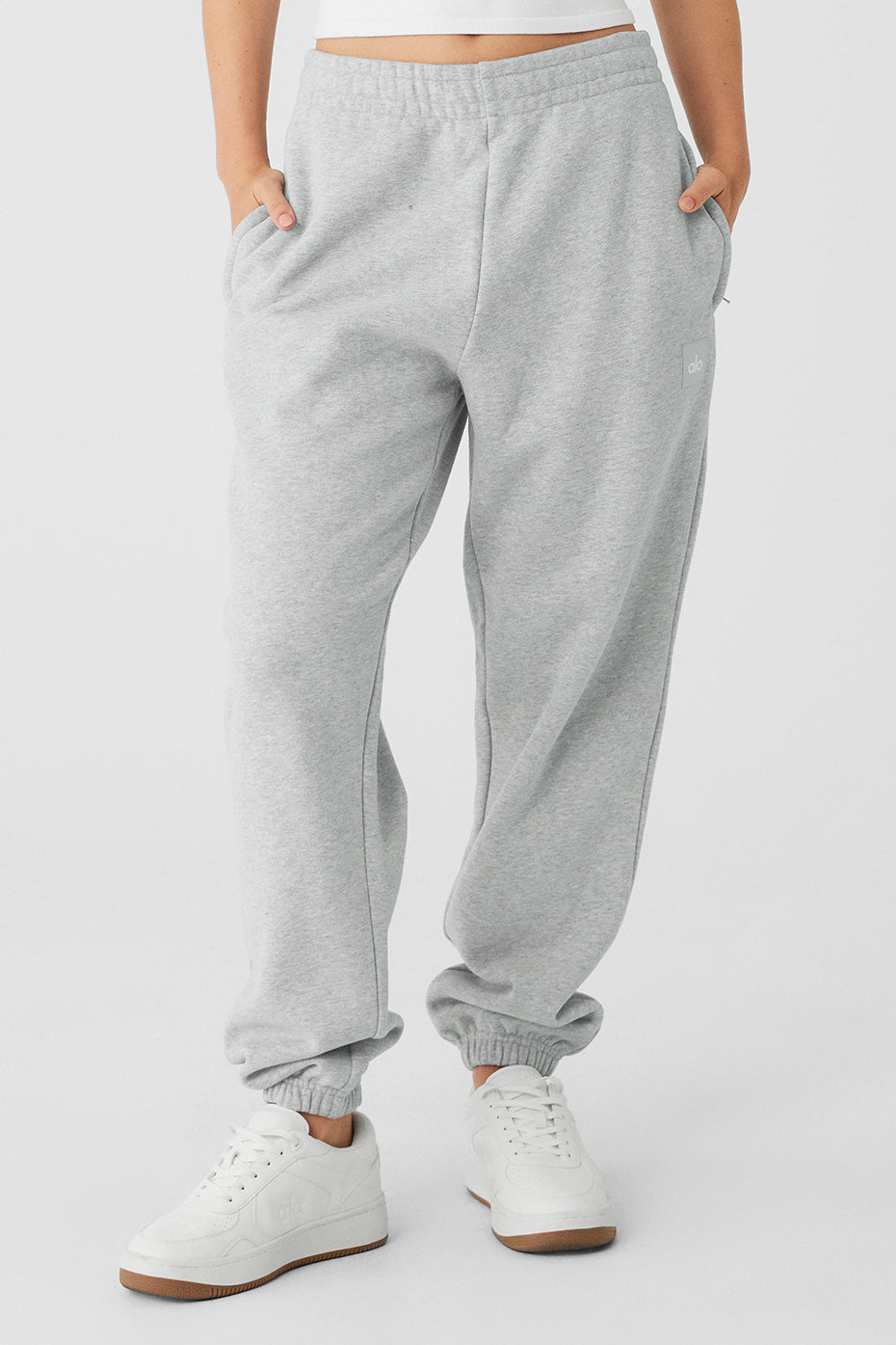 Cuffed Renown Heavy Weight Sweatpant - Athletic Heather Grey--0