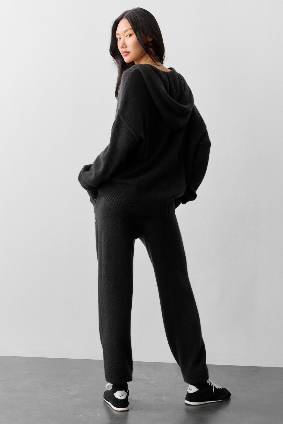 Wool Cashmere New Class Sweatpant - Black--4